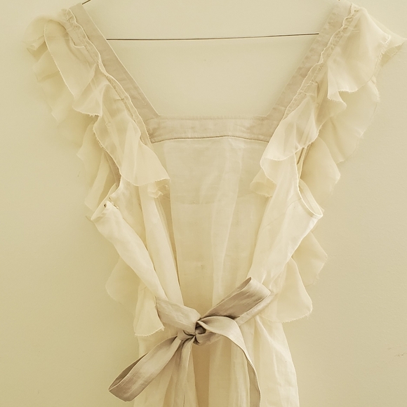 Dress - Picture 2 of 4